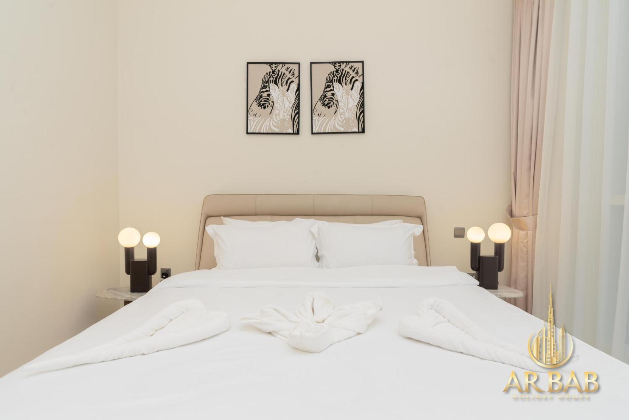 Mon Reve - Luxurious 2br Maids - Near Burj Khalifa & Mall-downtown Apartment
