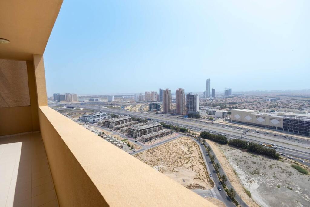Apartment Wonderful 2 Bedroom At Jvc *