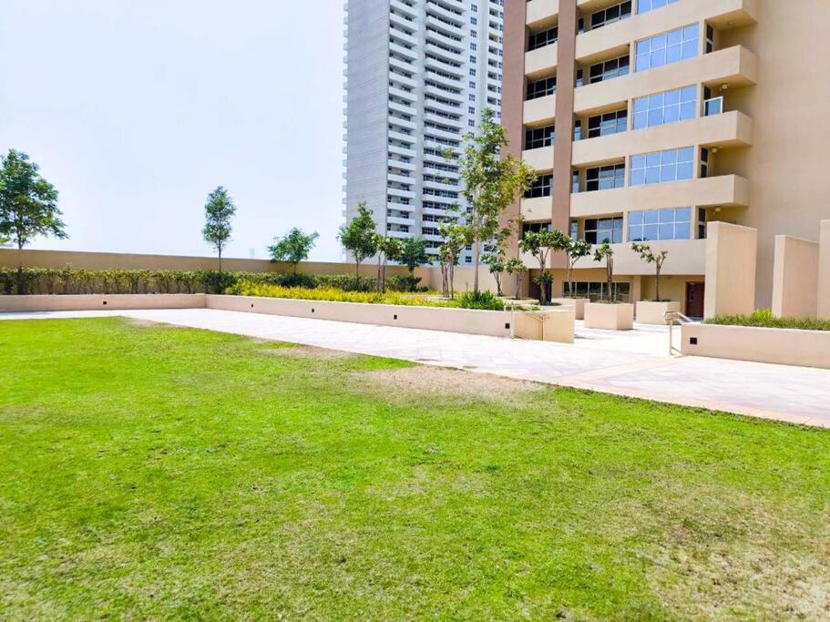 Apartment Wonderful 2 Bedroom At Jvc