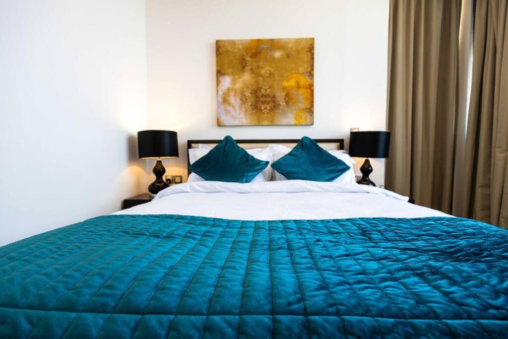 Wonderful 2 Bedroom At Jvc Apartment