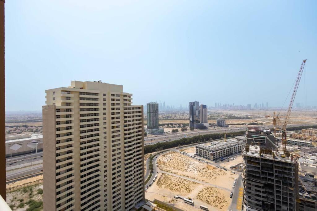Apartment Wonderful 2 Bedroom At Jvc