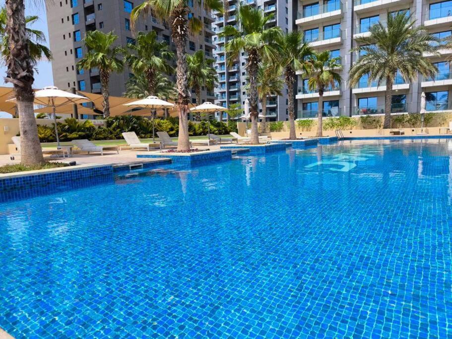 Wonderful 2 Bedroom At Jvc Apartment *