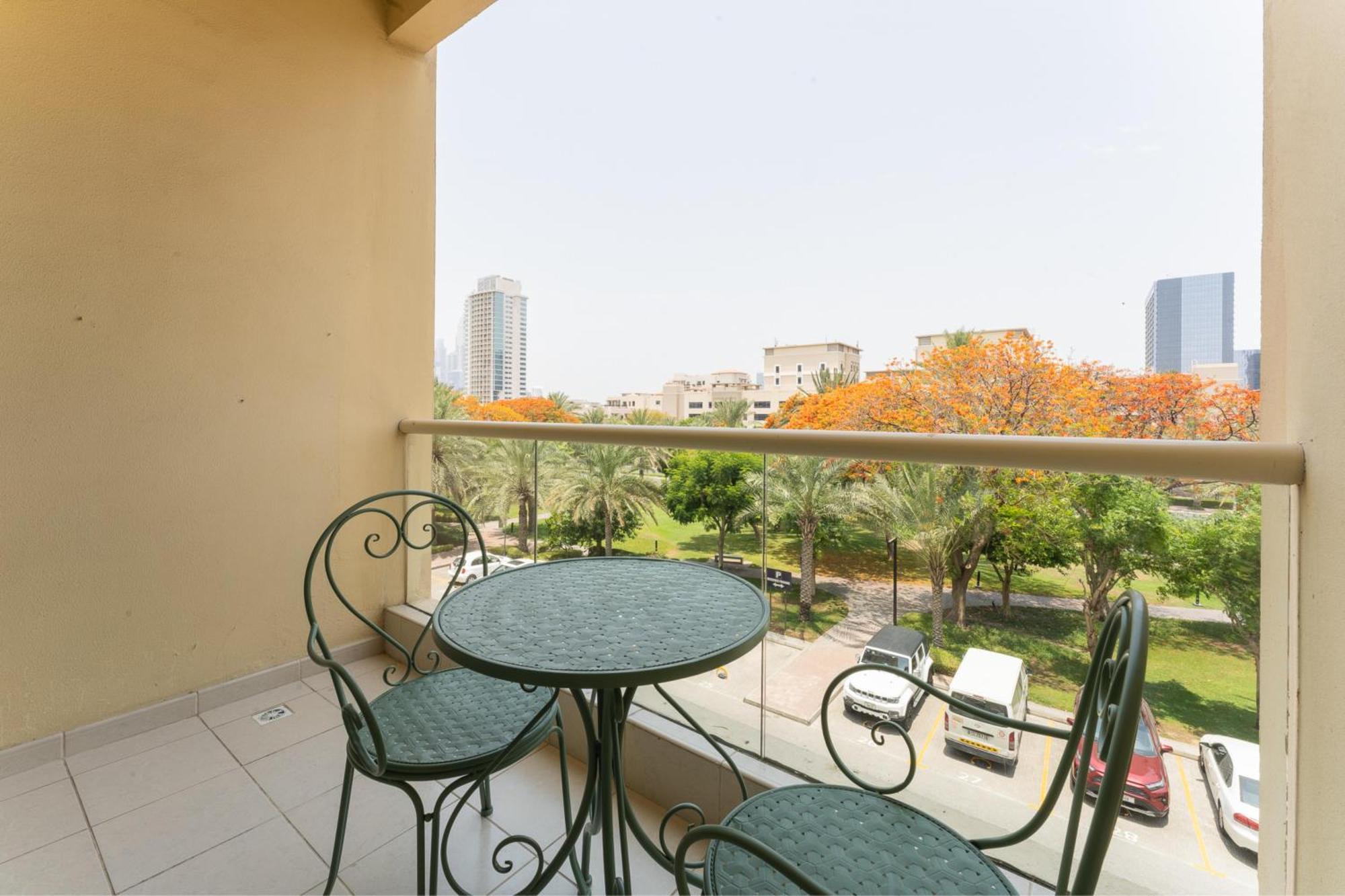 Apartment Havn - 1 Bedroom In The Greens, Barsha Heights *