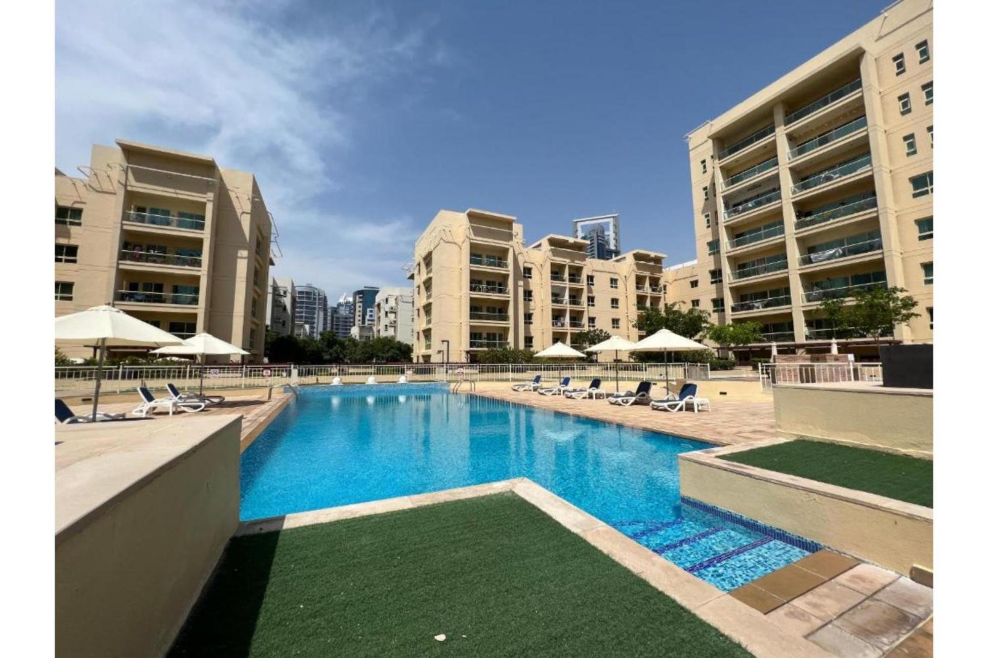Apartment Havn - 1 Bedroom In The Greens, Barsha Heights Dubai