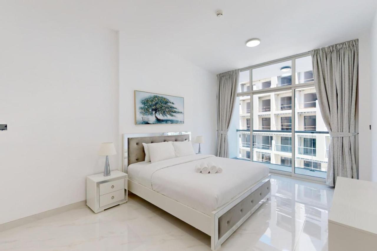 Uni Estate - Modern One Bedroom Apartment Dubai