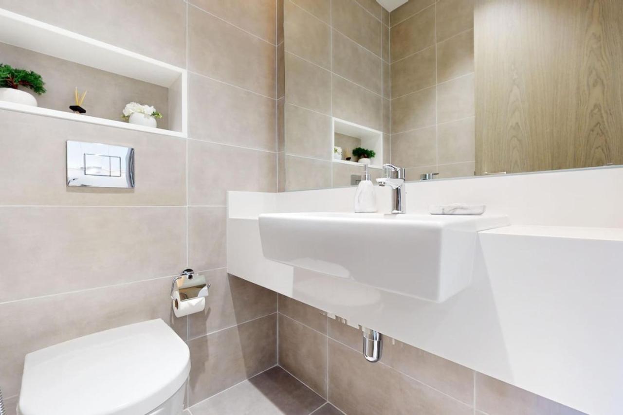 Apartment Residences 14 - Gorgeous One Bedroom *