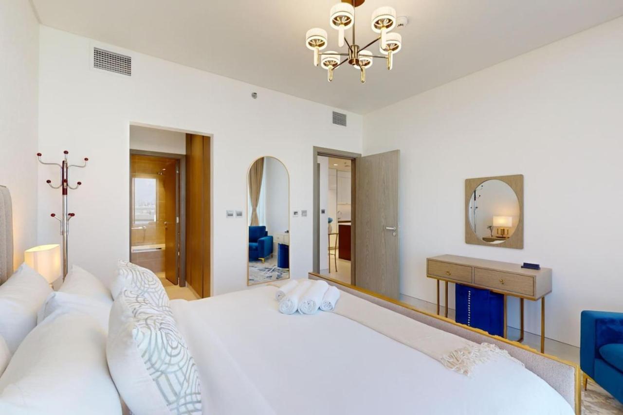 Residences 14 - Gorgeous One Bedroom *