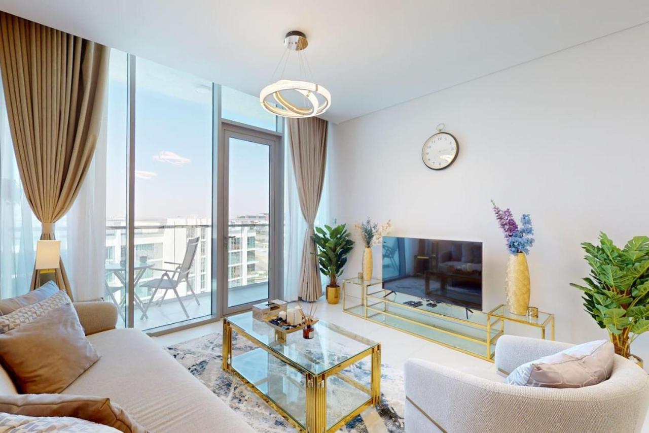 Residences 14 - Gorgeous One Bedroom Apartment *