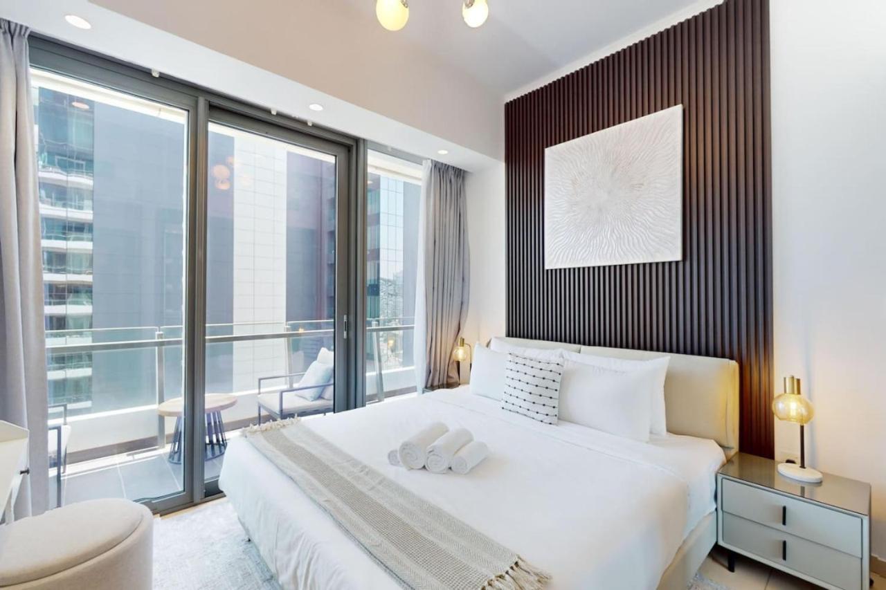 Silverene Tower B - Exciting Two Bedroom * Dubai