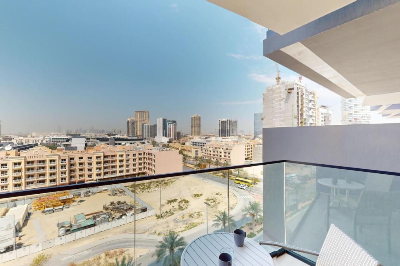 Binghatti Crest - Serene One Bedroom Dubai