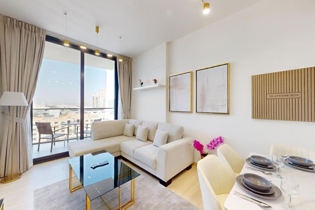 Apartment Binghatti Crest - Serene One Bedroom