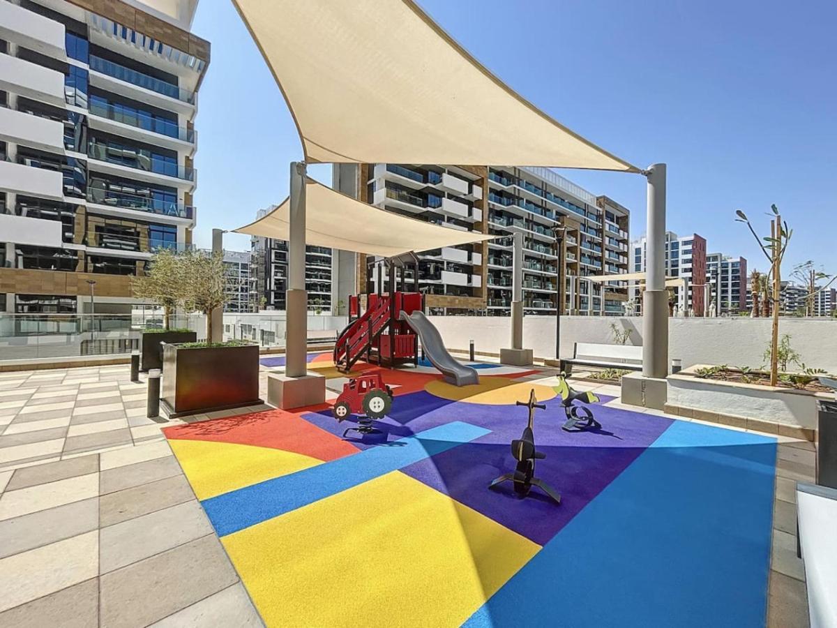 Azizi Riviera 22 - Light Dubai