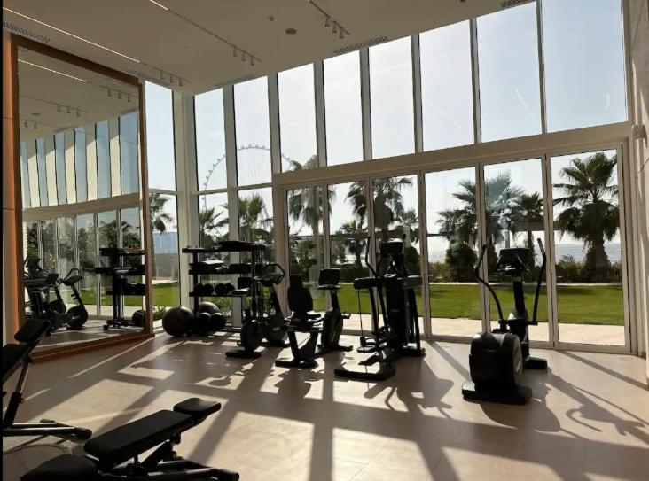 Apartment Oraya - La Vie Oasis 2br With Unrivaled Views