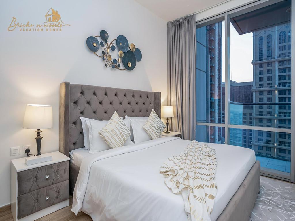 Modern High Floor Canal View1 Bhk * Dubai