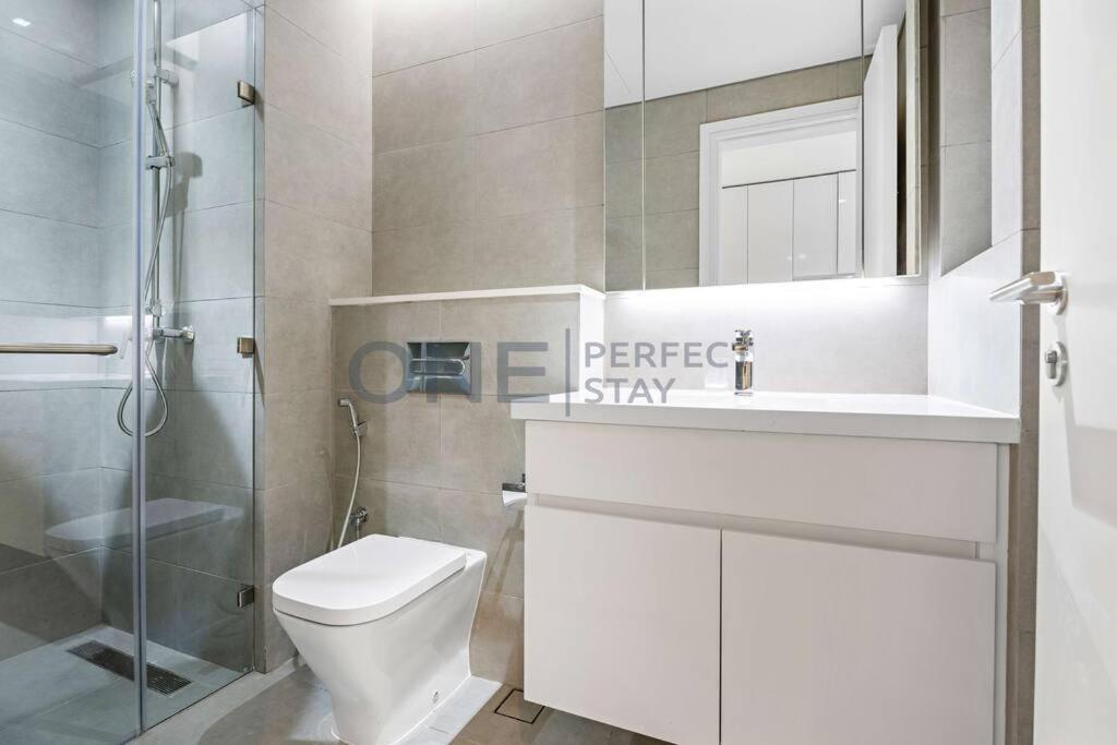 Chic In Business Bay With Pool And Gym *