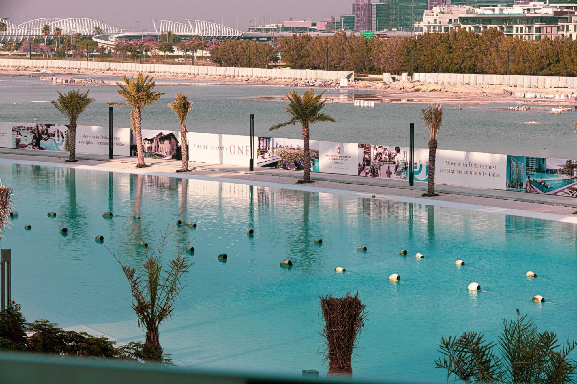 Full Lagoon View Access Exclusive Building * Dubai