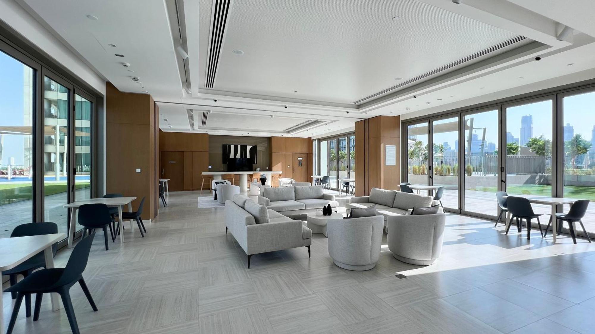 2br With Full Burj View And Direct Access To Mall