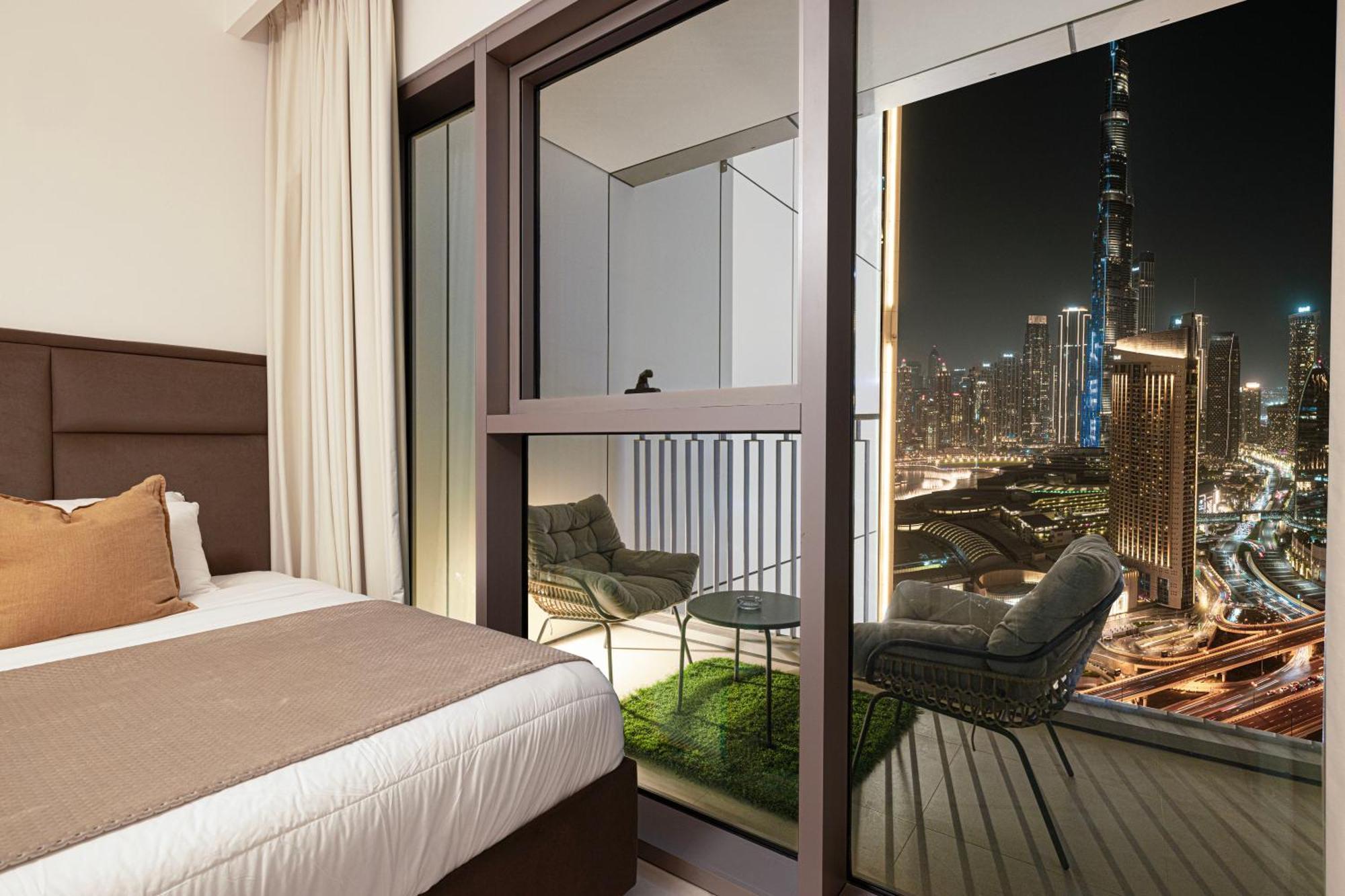 Apartment 2br With Full Burj View And Direct Access To Mall