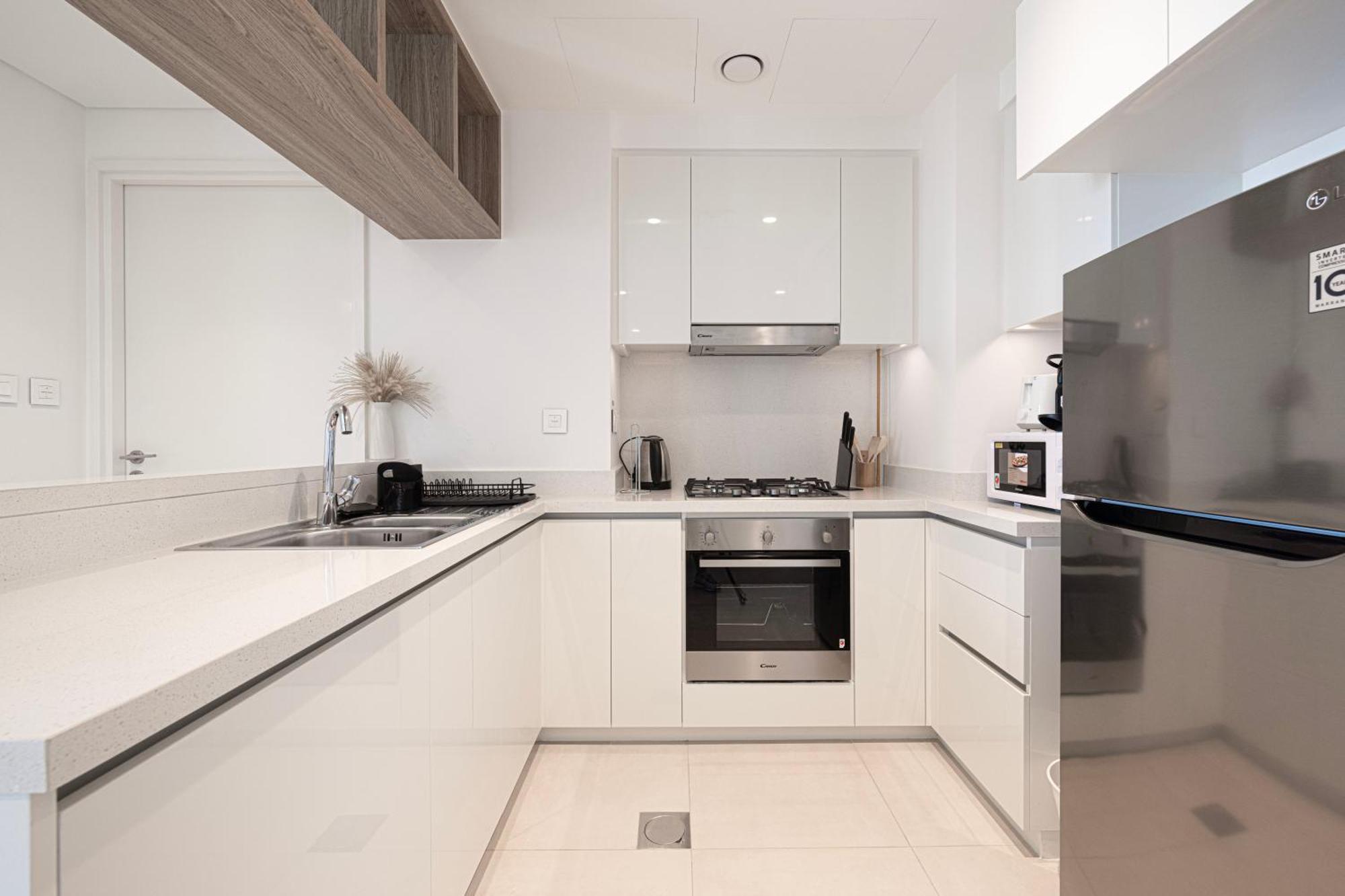 Apartment 2br With Full Burj View And Direct Access To Mall
