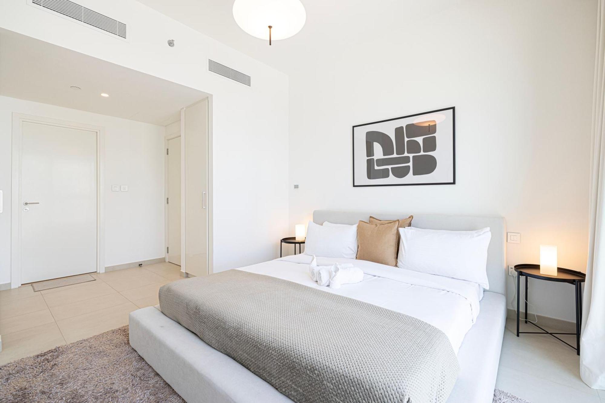 2br With Full Burj View And Direct Access To Mall