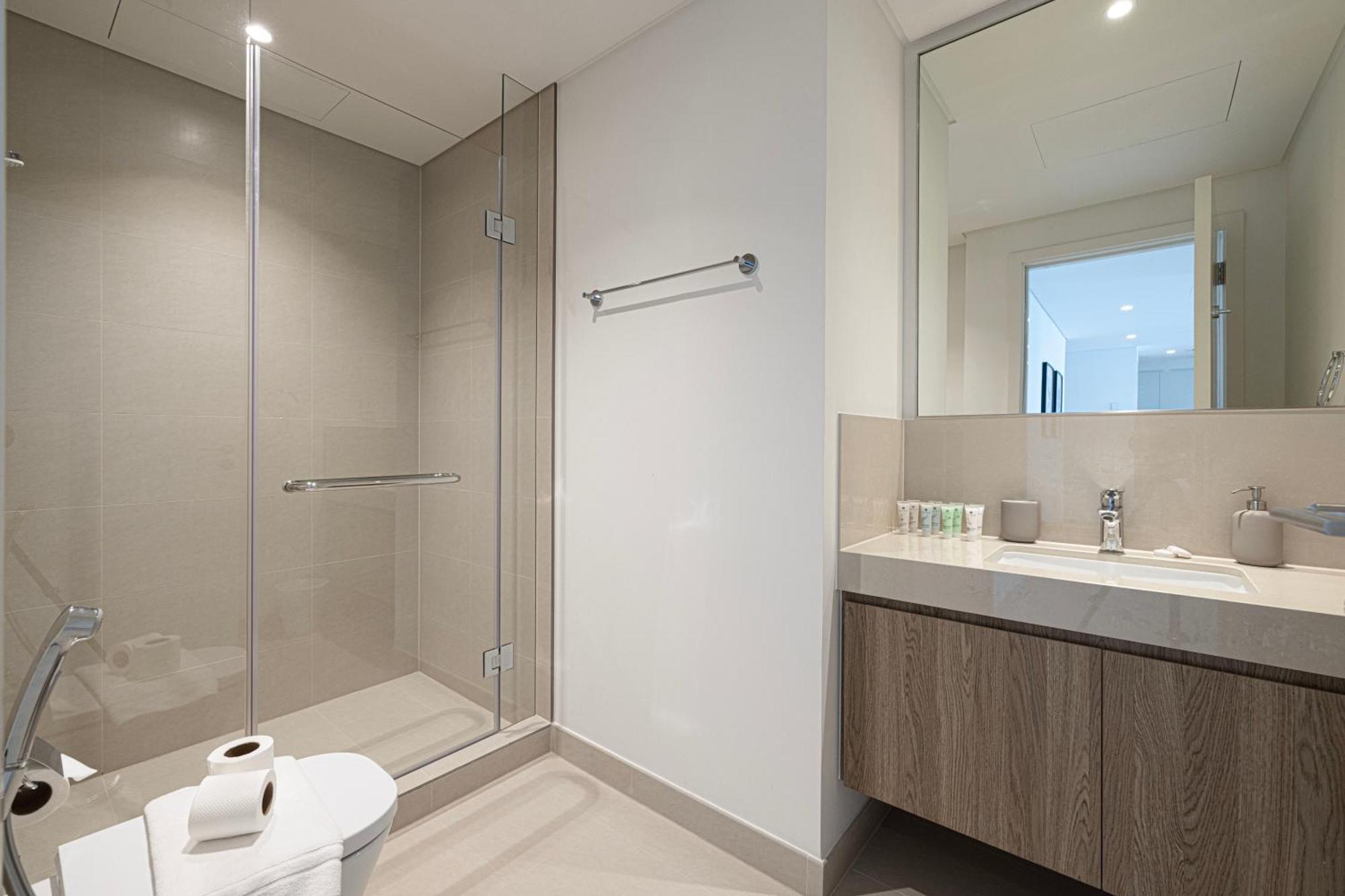 Apartment 2br With Full Burj View And Direct Access To Mall
