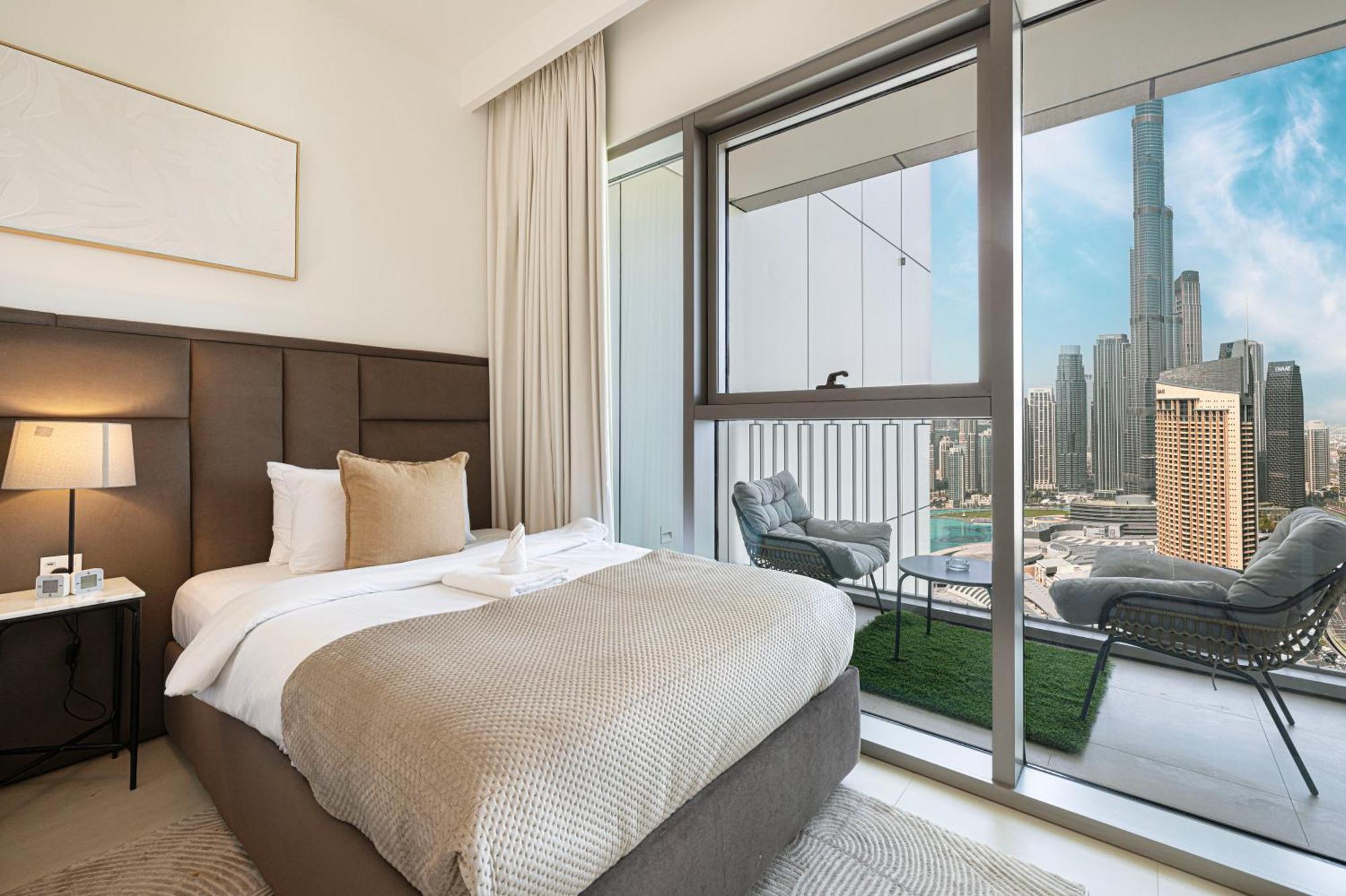 2br With Full Burj View And Direct Access To Mall * Dubai