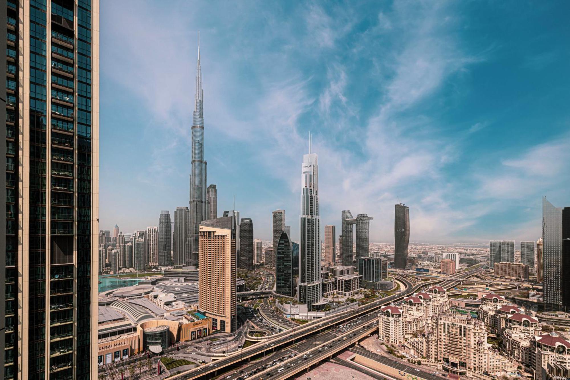 2br With Full Burj View And Direct Access To Mall Dubai