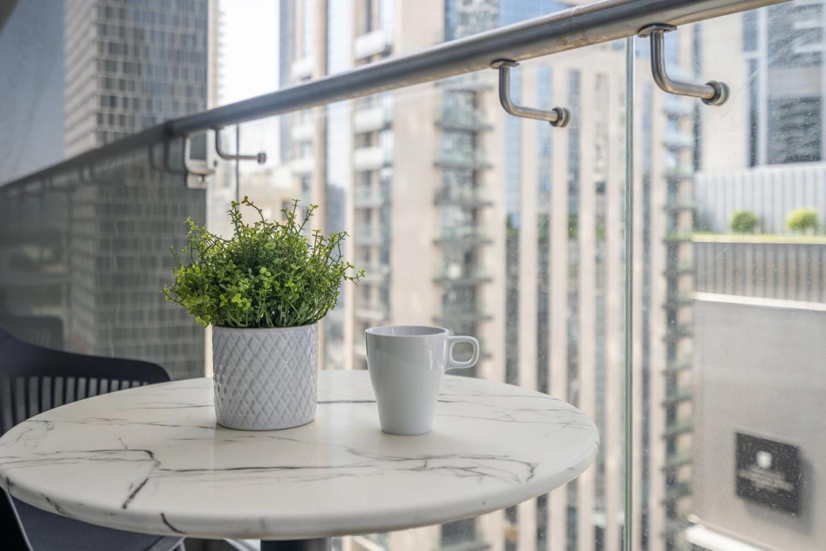 Guestready - Stylish Escape Near Mall Apartment *