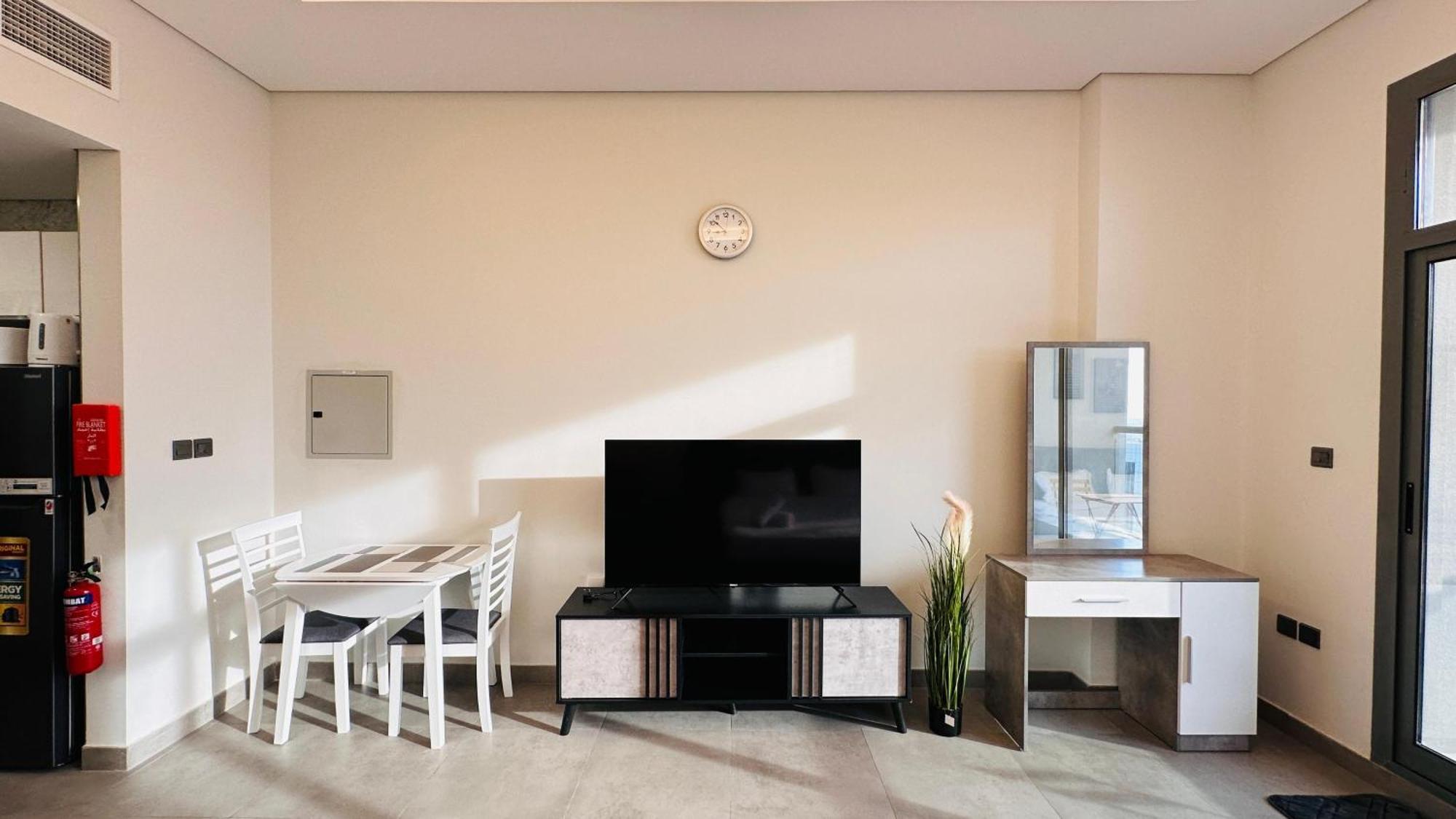 Upscale Burj View With Balcony Free Parking By Belvilla Homestay Dubai