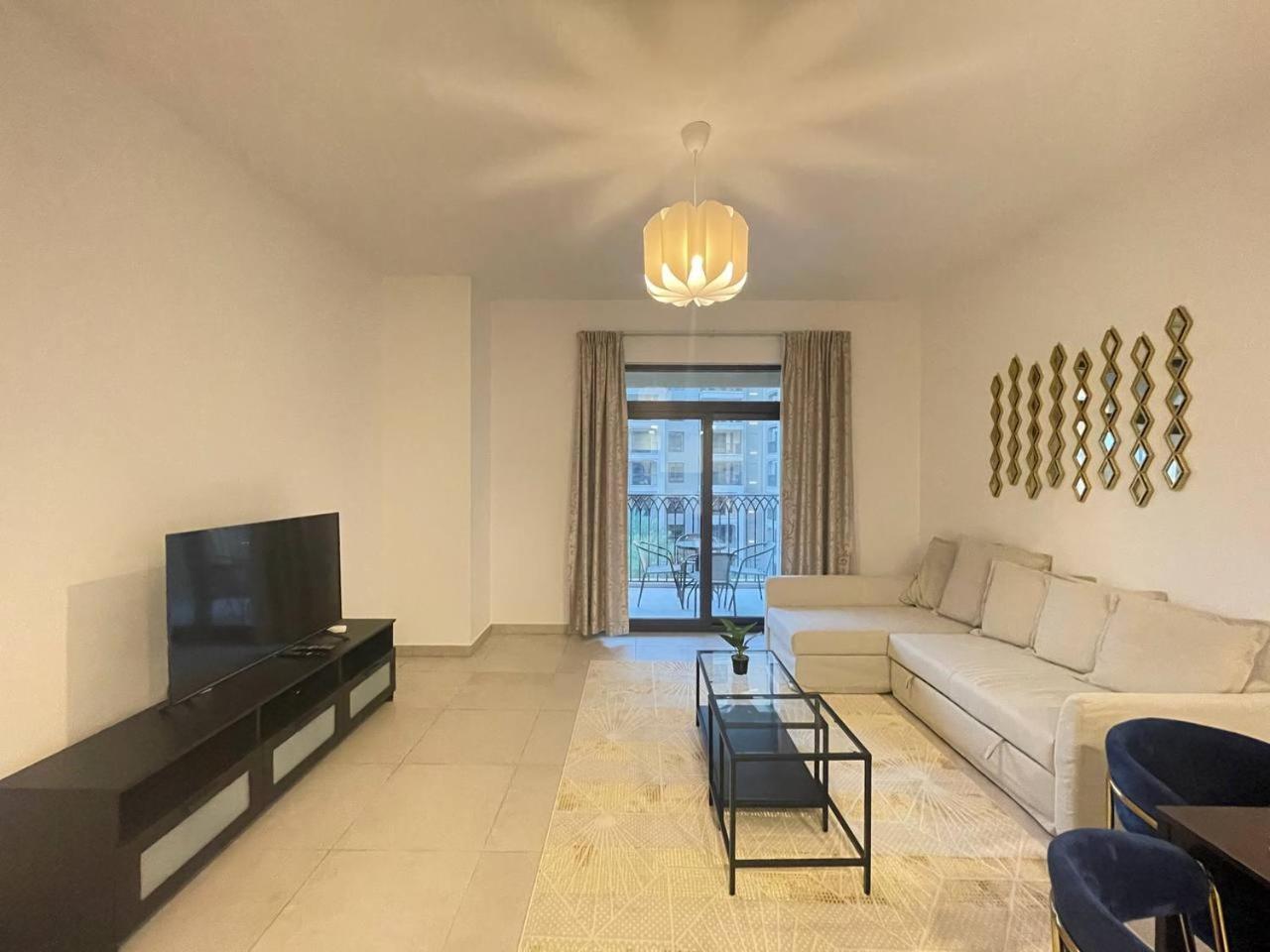 Apartment Luxe & Comfy Madinat Jumeirah - With Scenic Views - Pool Managed By Sunnyhomes Dubai