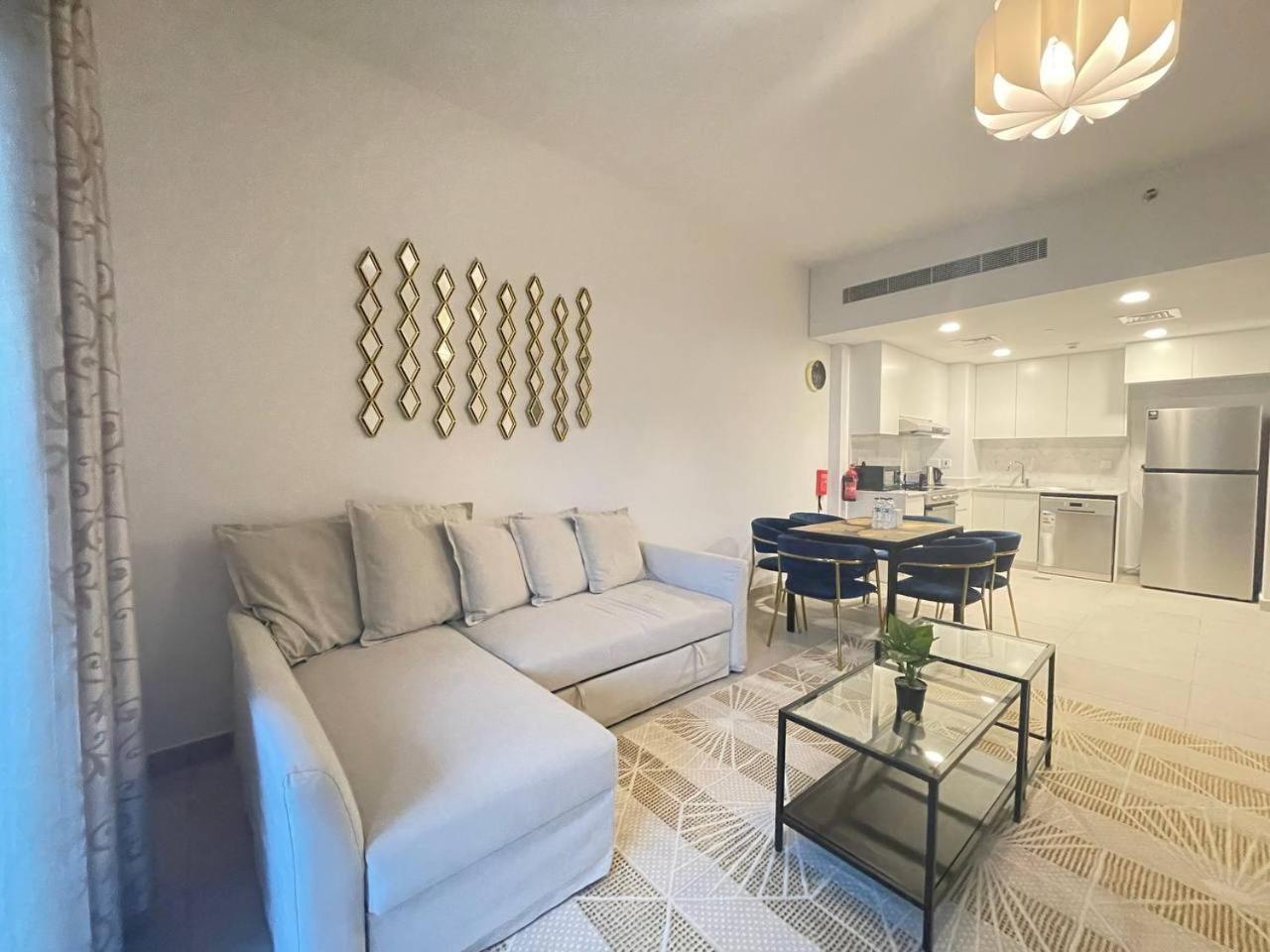 Luxe & Comfy Madinat Jumeirah - With Scenic Views - Pool Managed By Sunnyhomes Apartment *