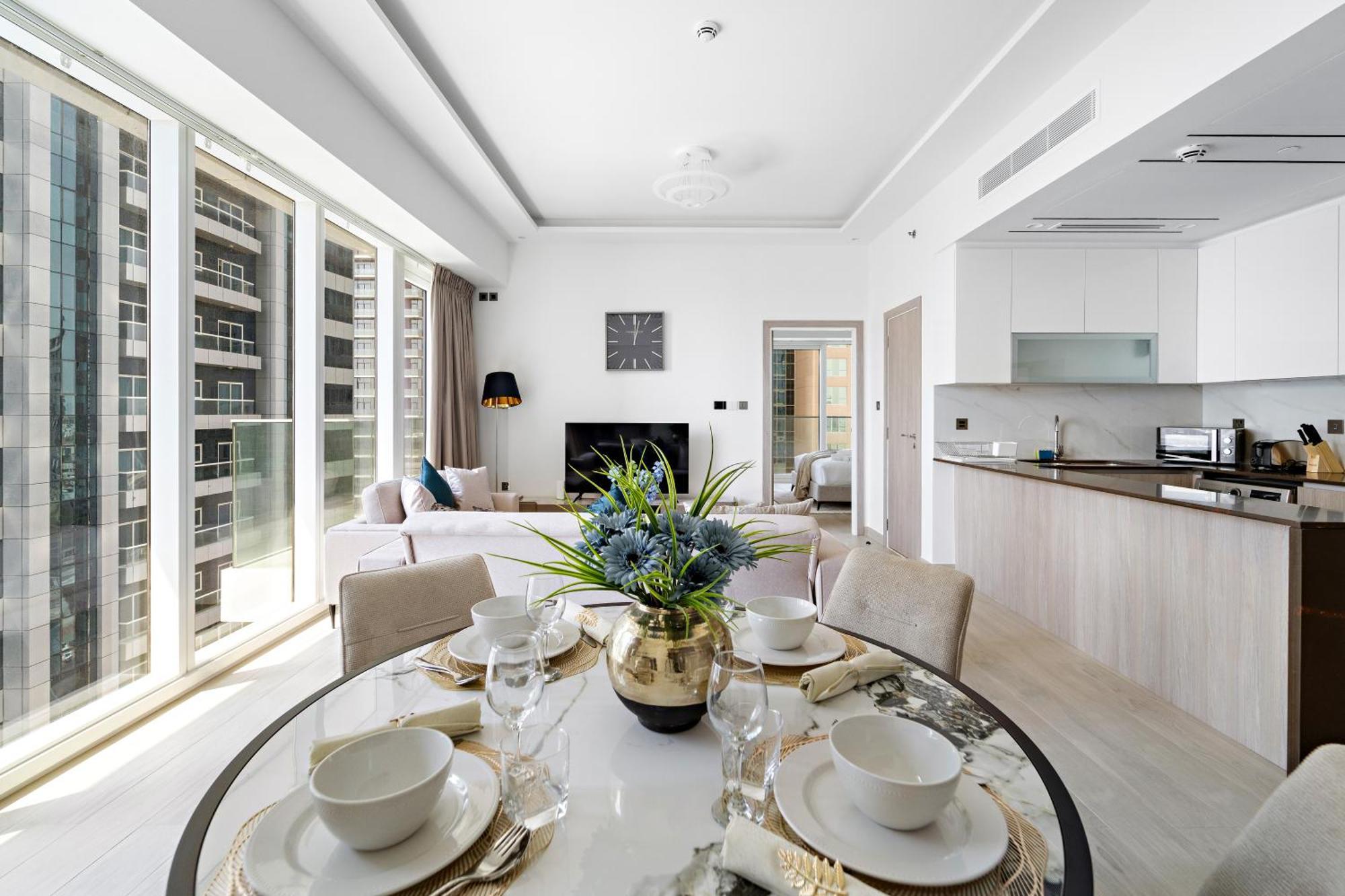 Apartment Big 1bd In Jlt - Pool, Game Zone *