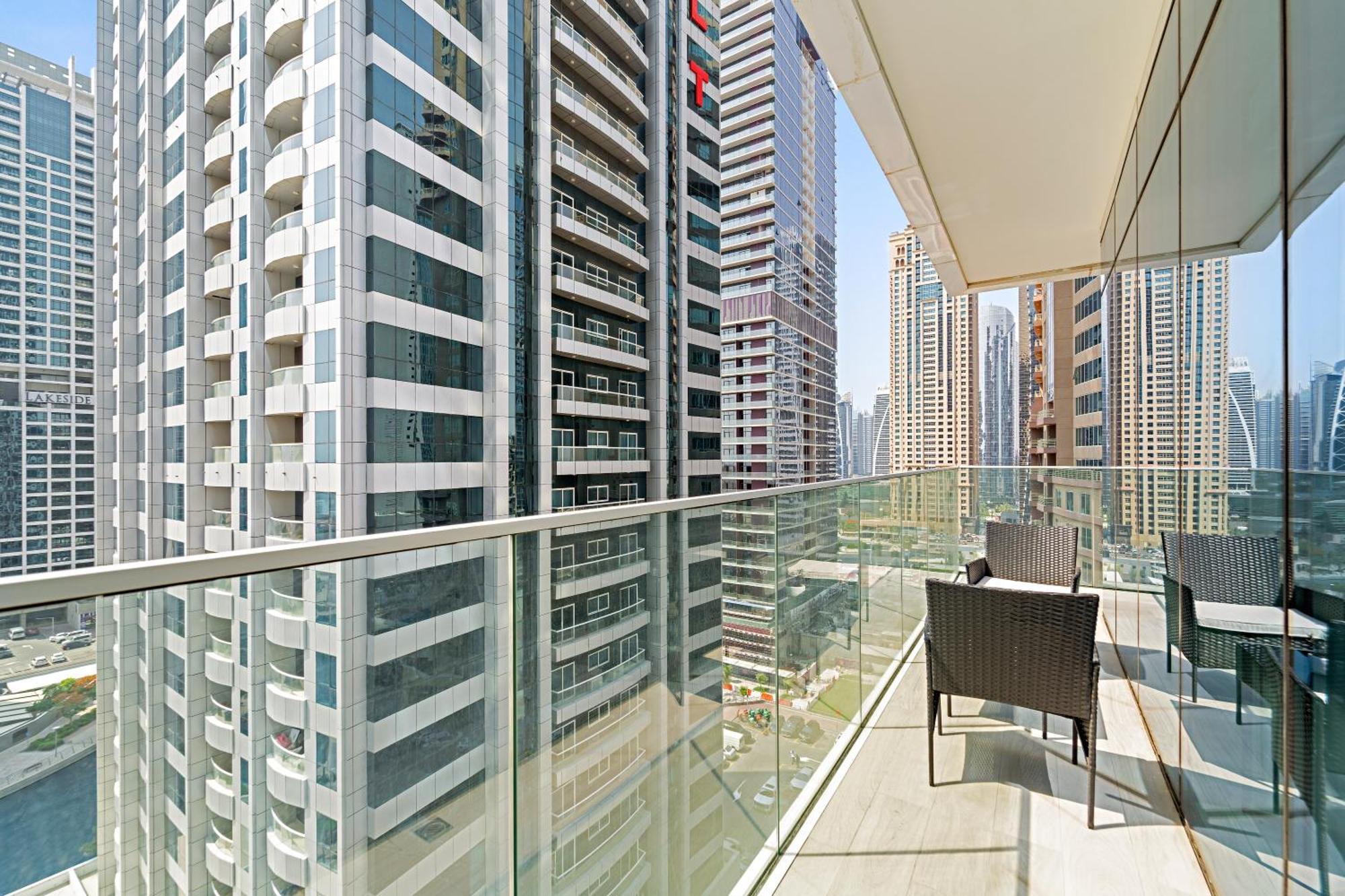 Big 1bd In Jlt - Pool, Game Zone Dubai