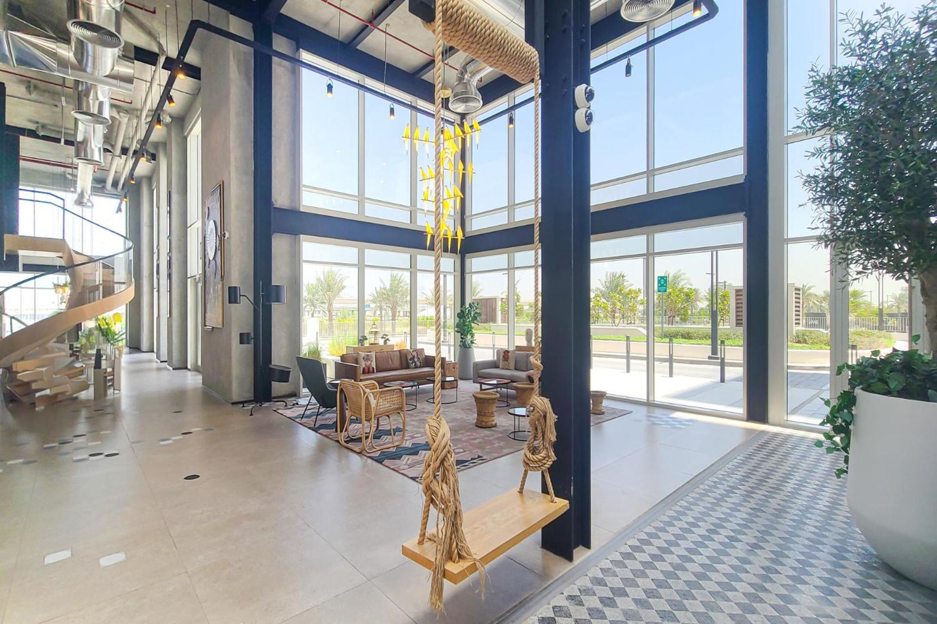 Apartment Chic I Great Amenities I Modern Living *