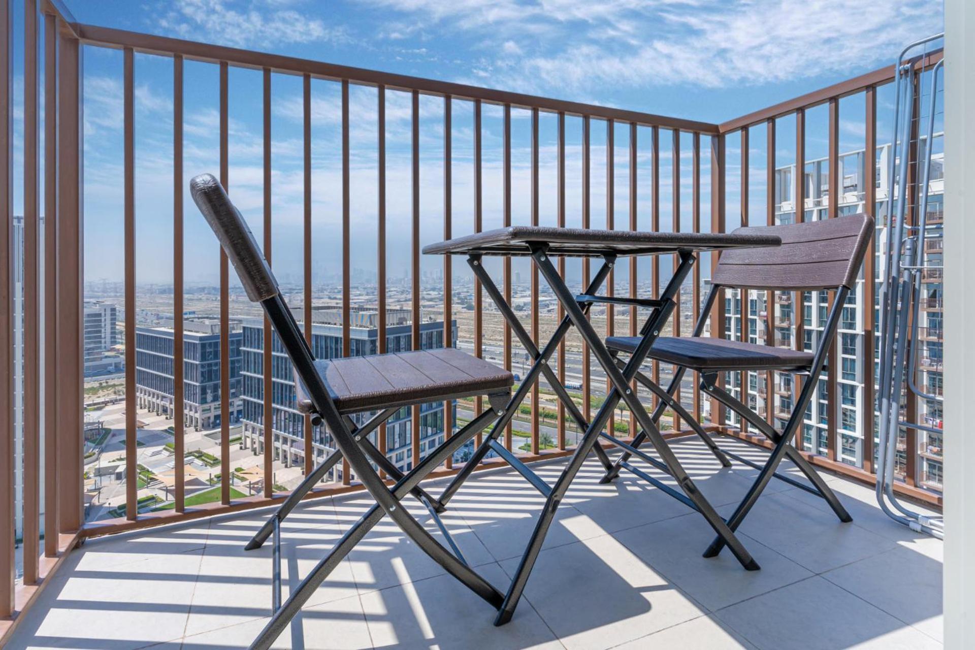 Apartment Chic I Great Amenities I Modern Living