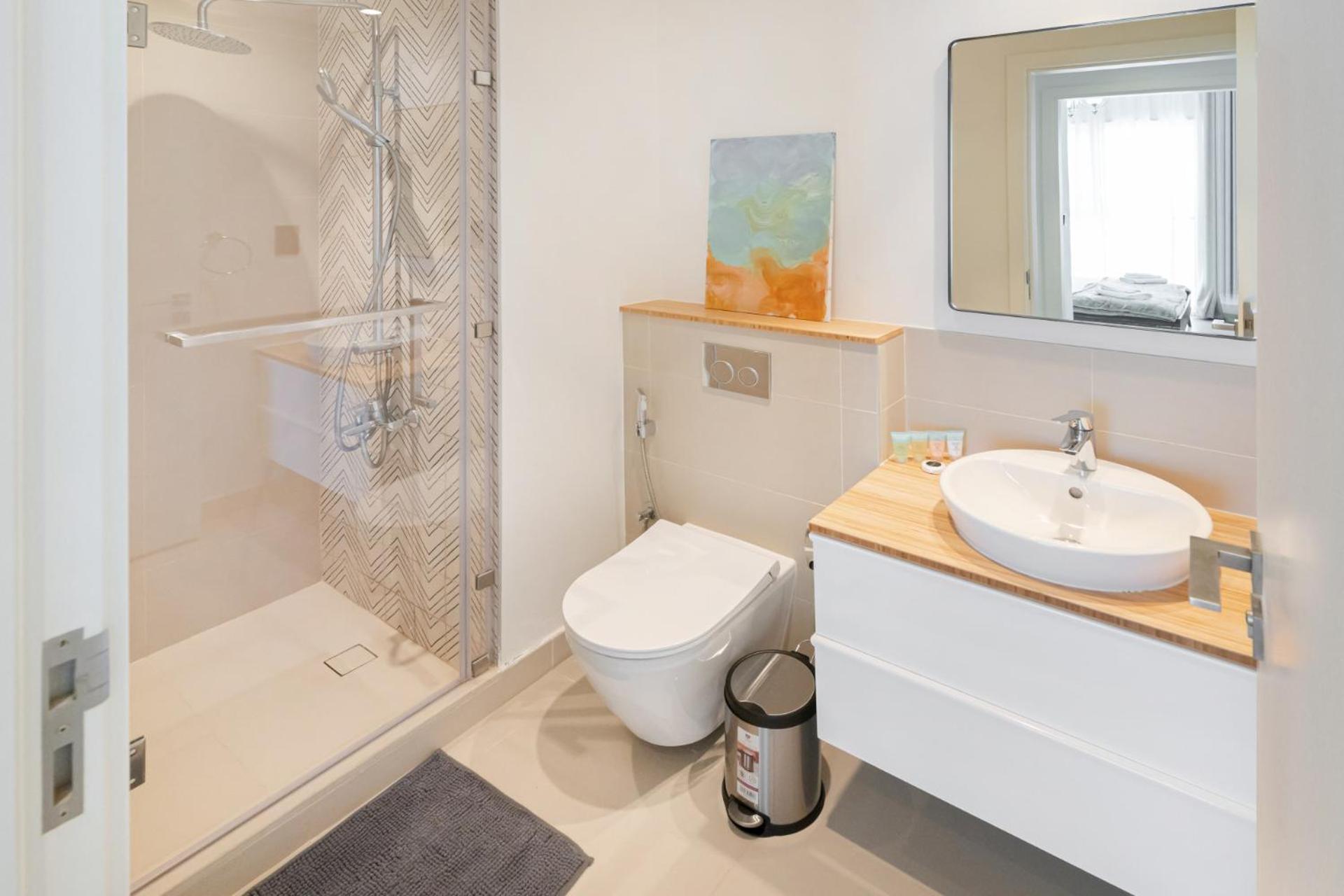 Chic I Great Amenities I Modern Living Dubai