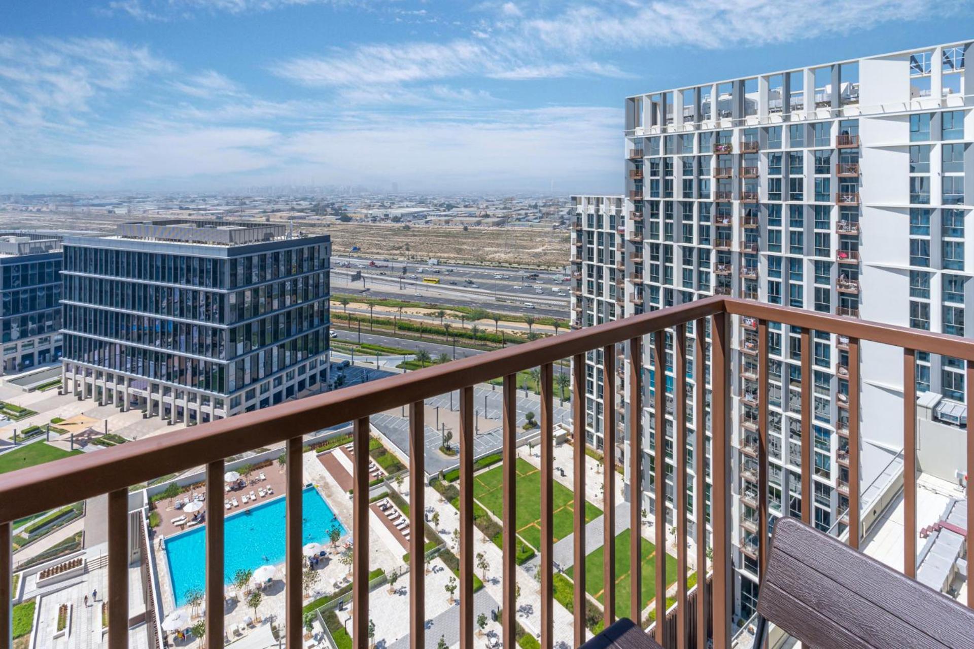 Chic I Great Amenities I Modern Living