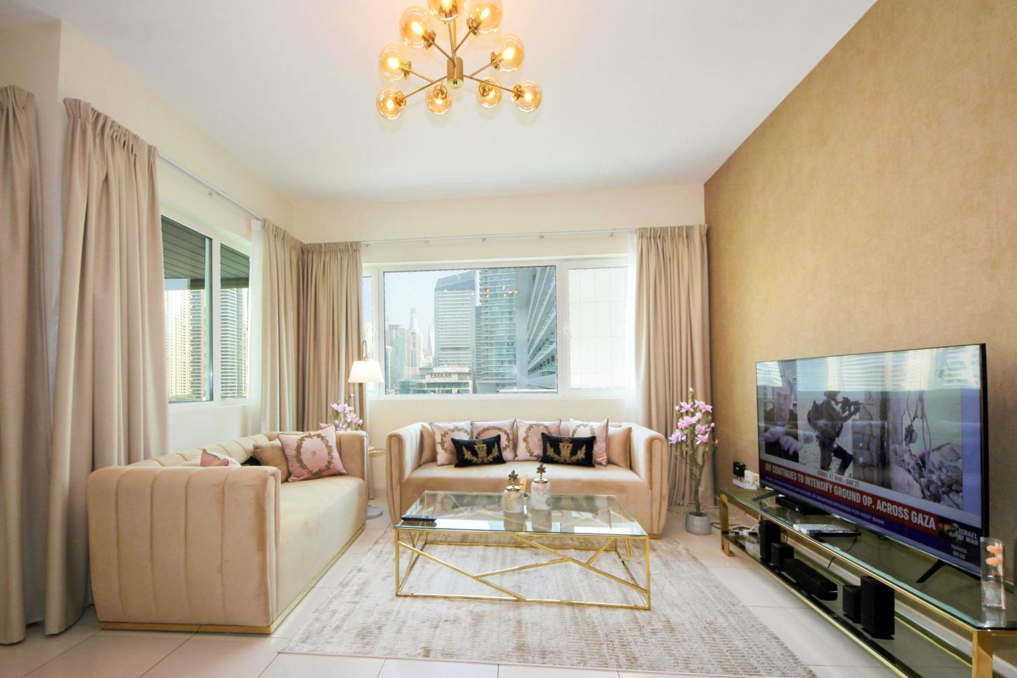 Stunning Marina View In Marina Sail Tower By Truebleu Apartment