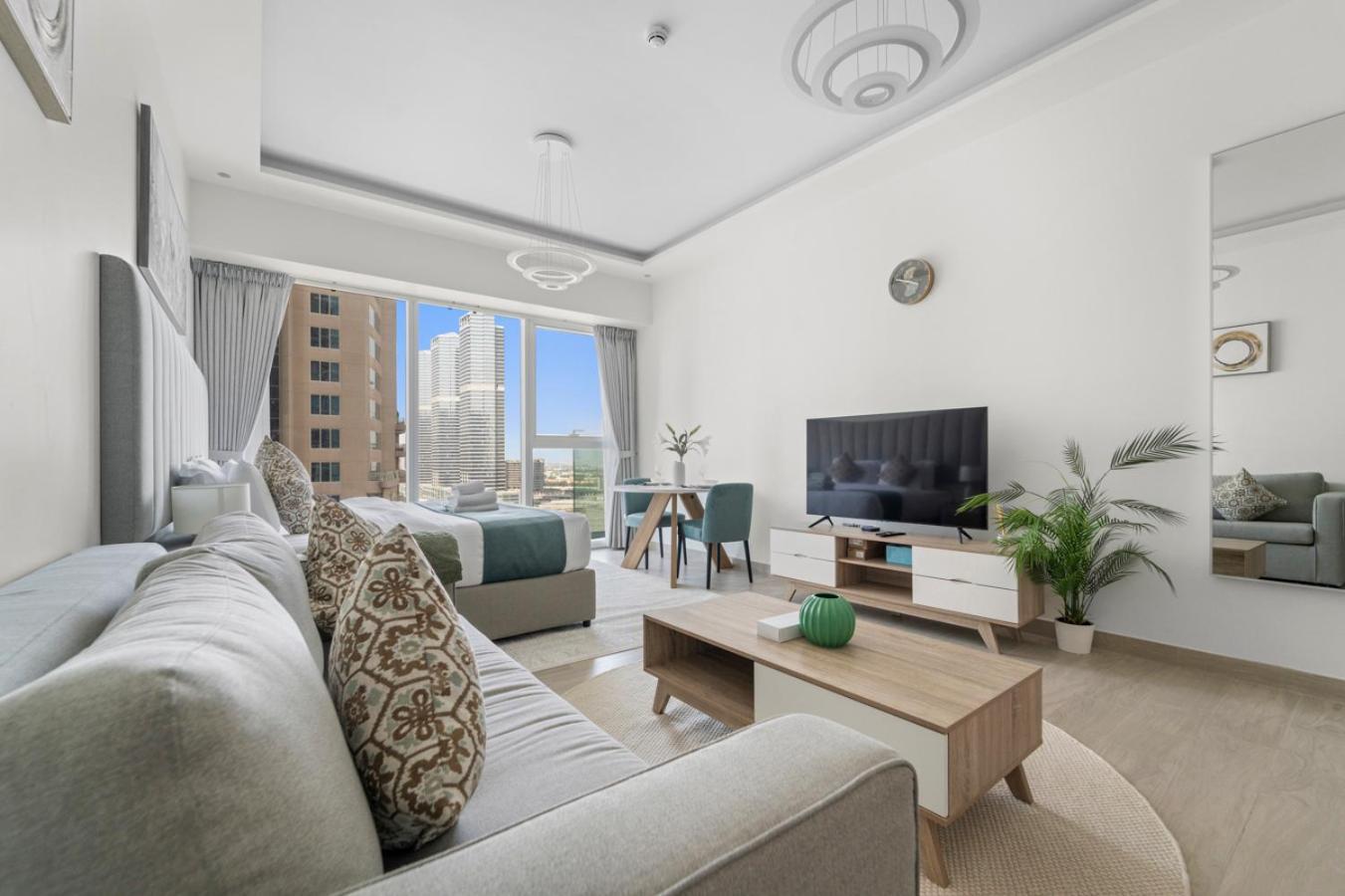 Stonetree - Brand New - Prime Location