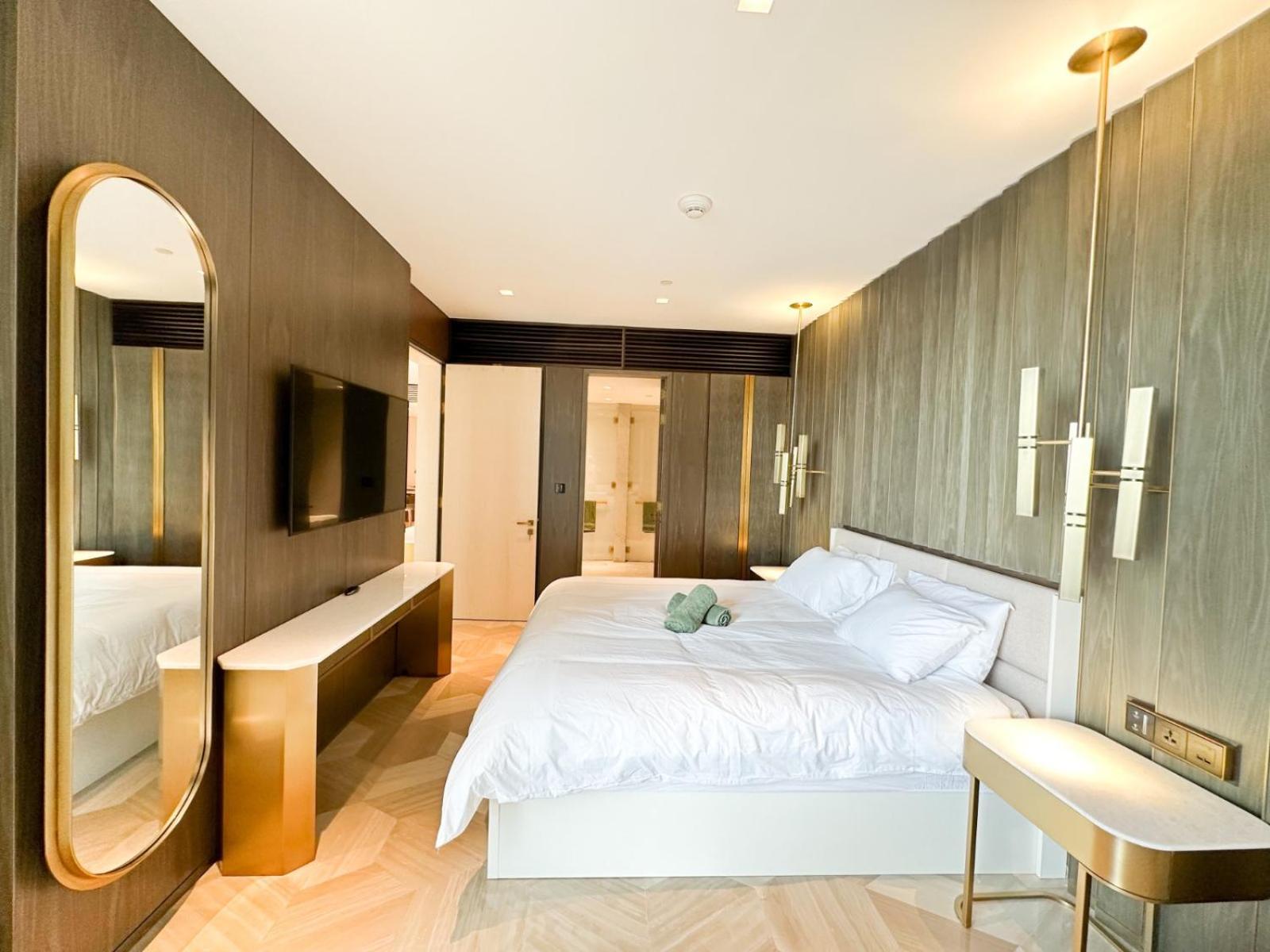 Apartment Luxury At Five Palm