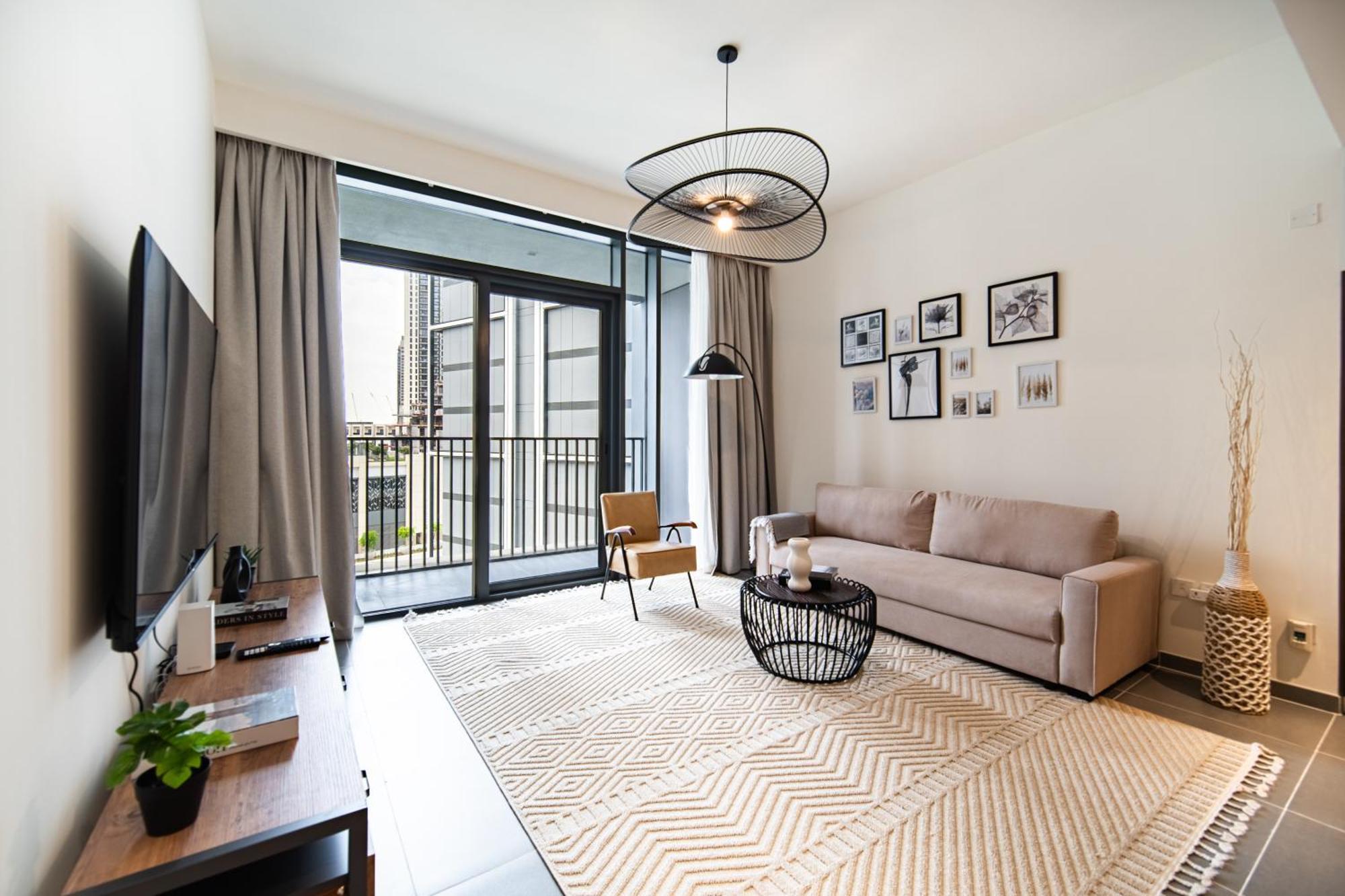 Waterfront 1br With Infinity Pool In Creek Edge T1 *