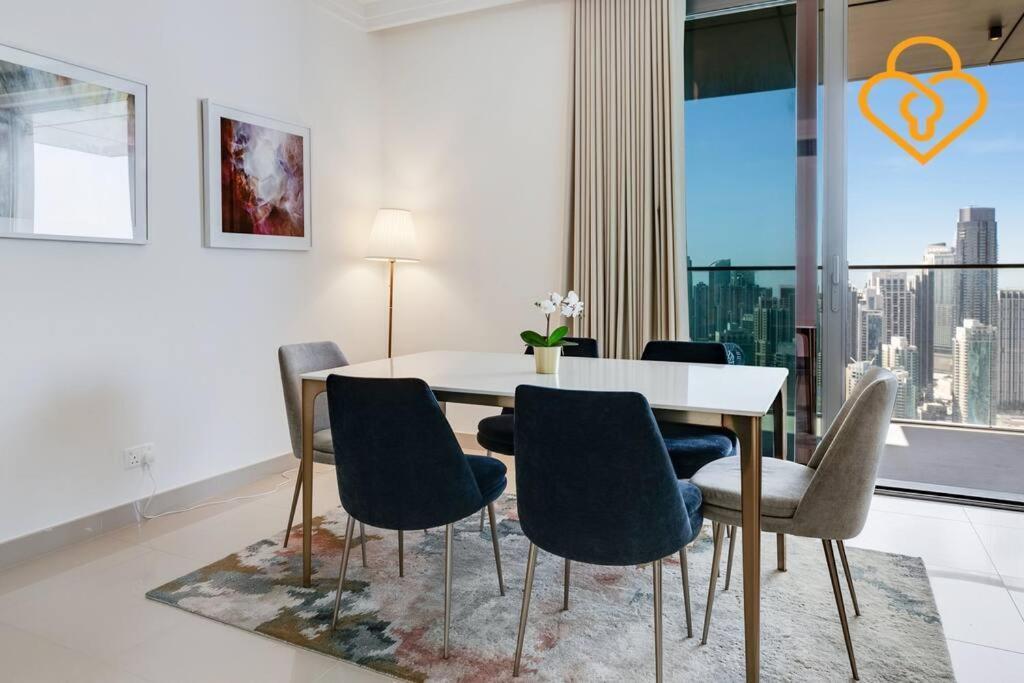 Keysplease 3 Bedroom Burj View, Mall Access Boulevard Point Tower Apartment