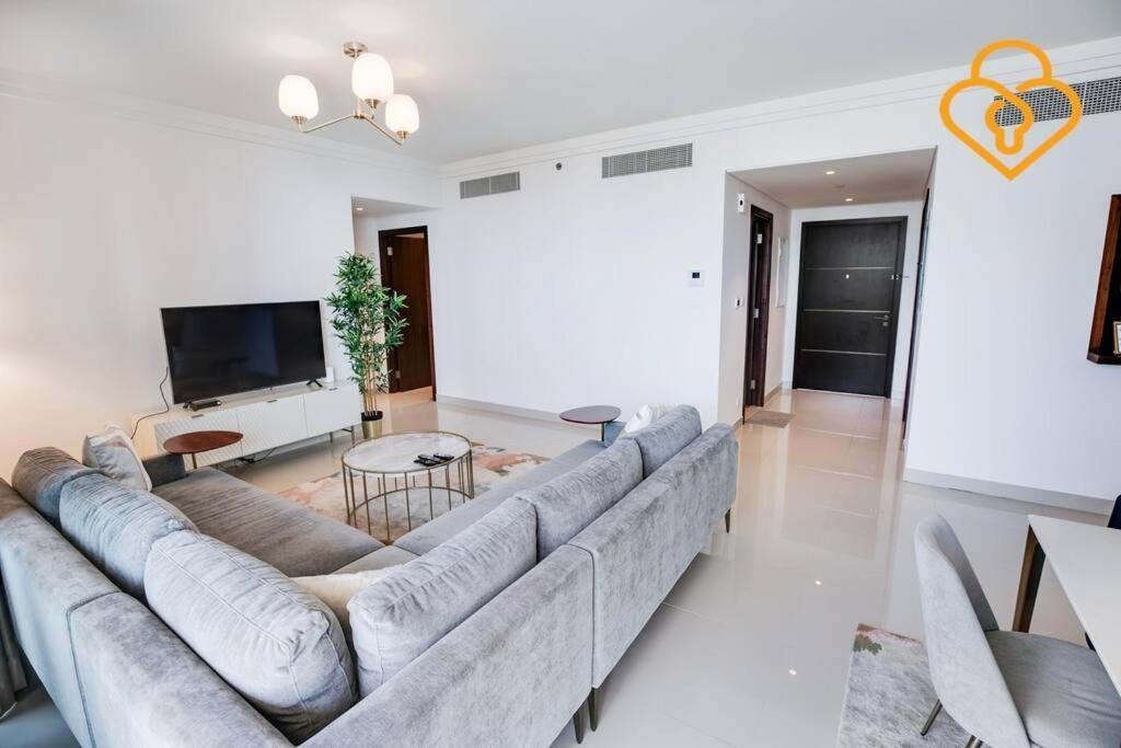 Keysplease 3 Bedroom Burj View, Mall Access Boulevard Point Tower Apartment