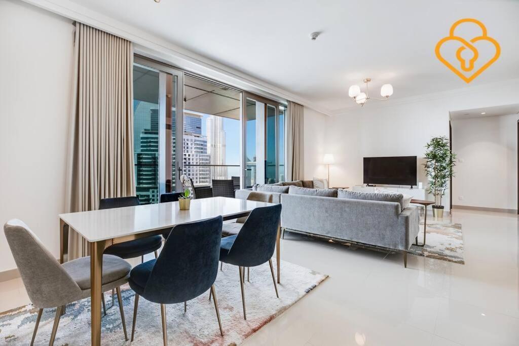 Keysplease 3 Bedroom Burj View, Mall Access Boulevard Point Tower