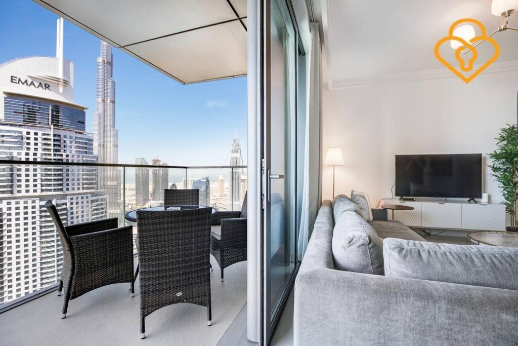 Apartment Keysplease 3 Bedroom Burj View, Mall Access Boulevard Point Tower *