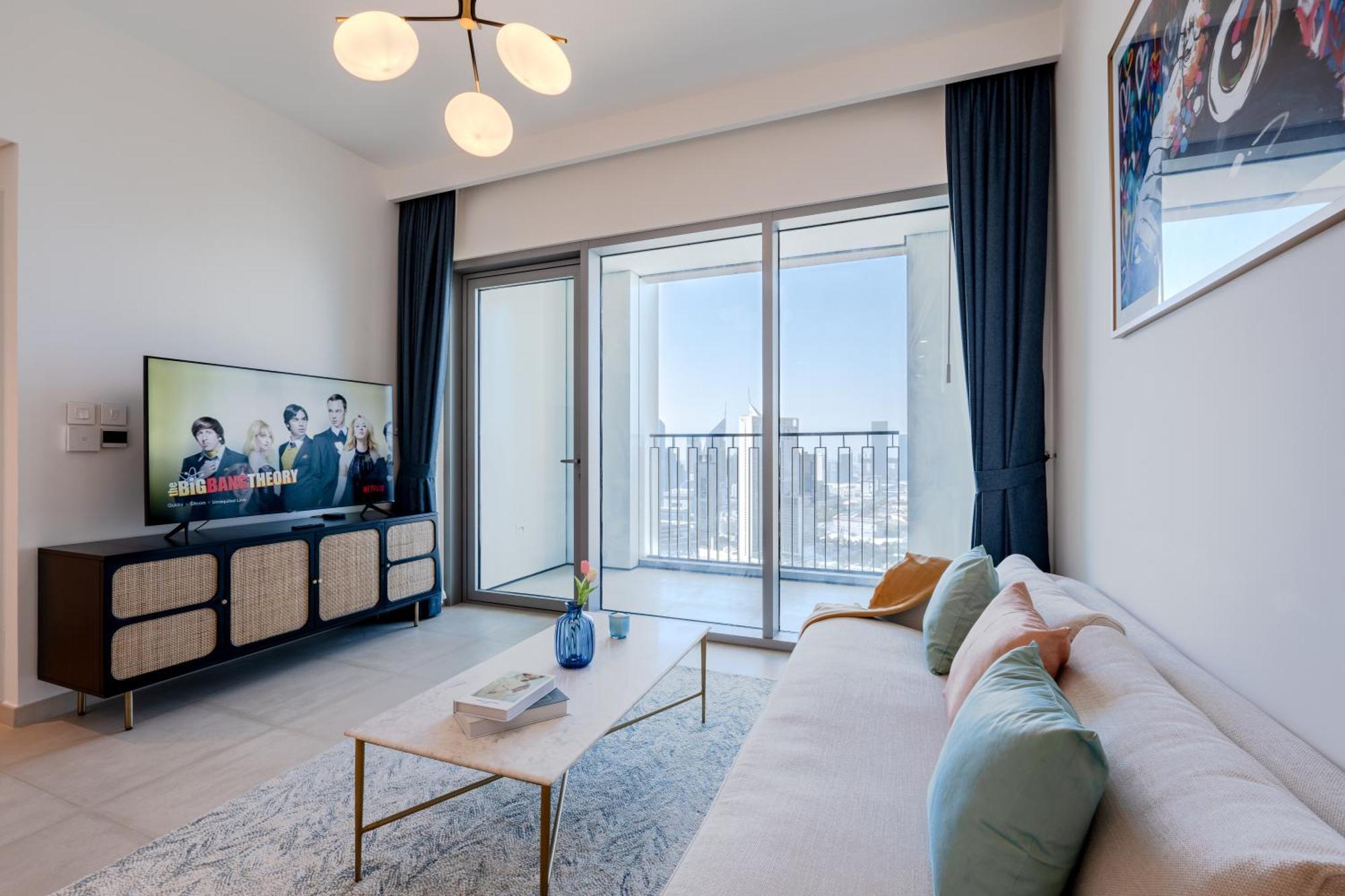 Apartment Elegant 1br Premium Near Mall *