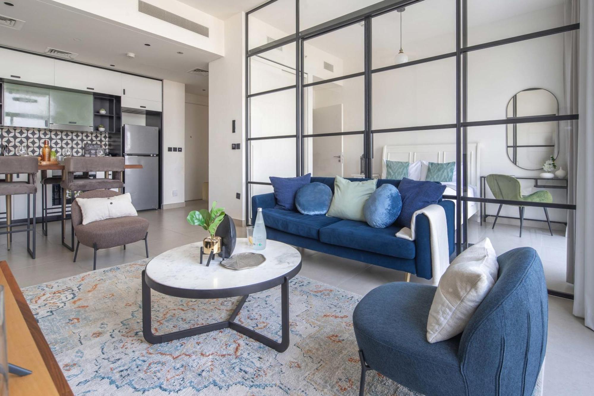 Frank Porter - Collective Tower 1 Apartment *