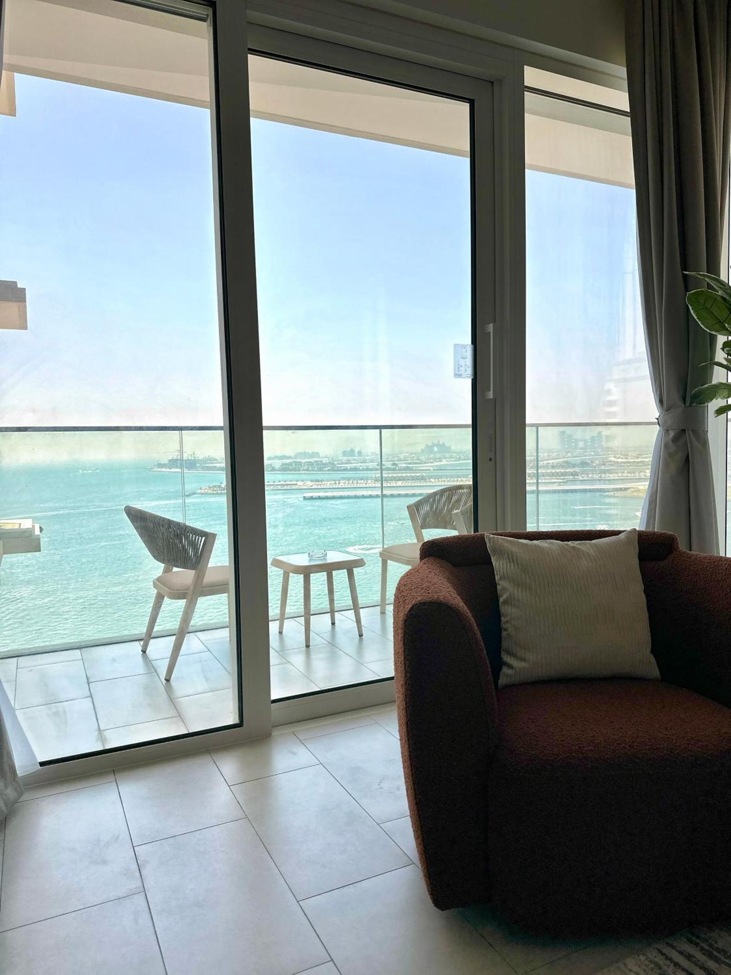 Oraya - La Vie Oasis 2br With Unrivaled Views * Dubai
