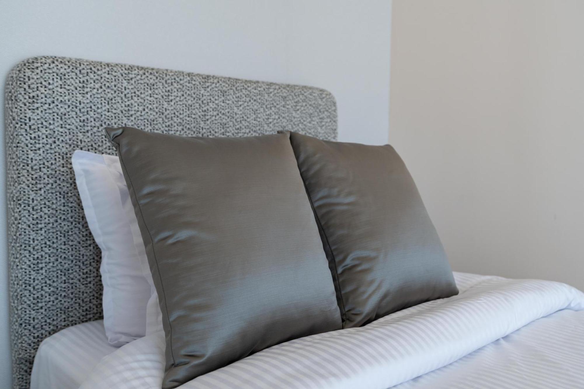 Apartment Sea View & Marina - 2br - Cityapartmentstay