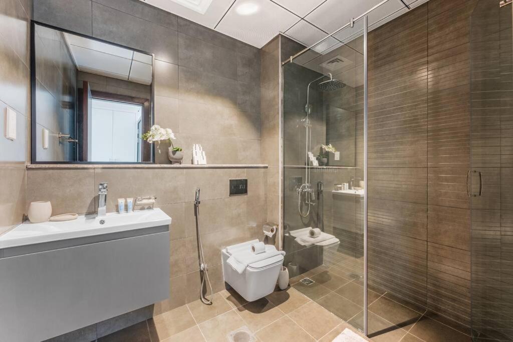 Brand New Stylish In Jvc Apartment *